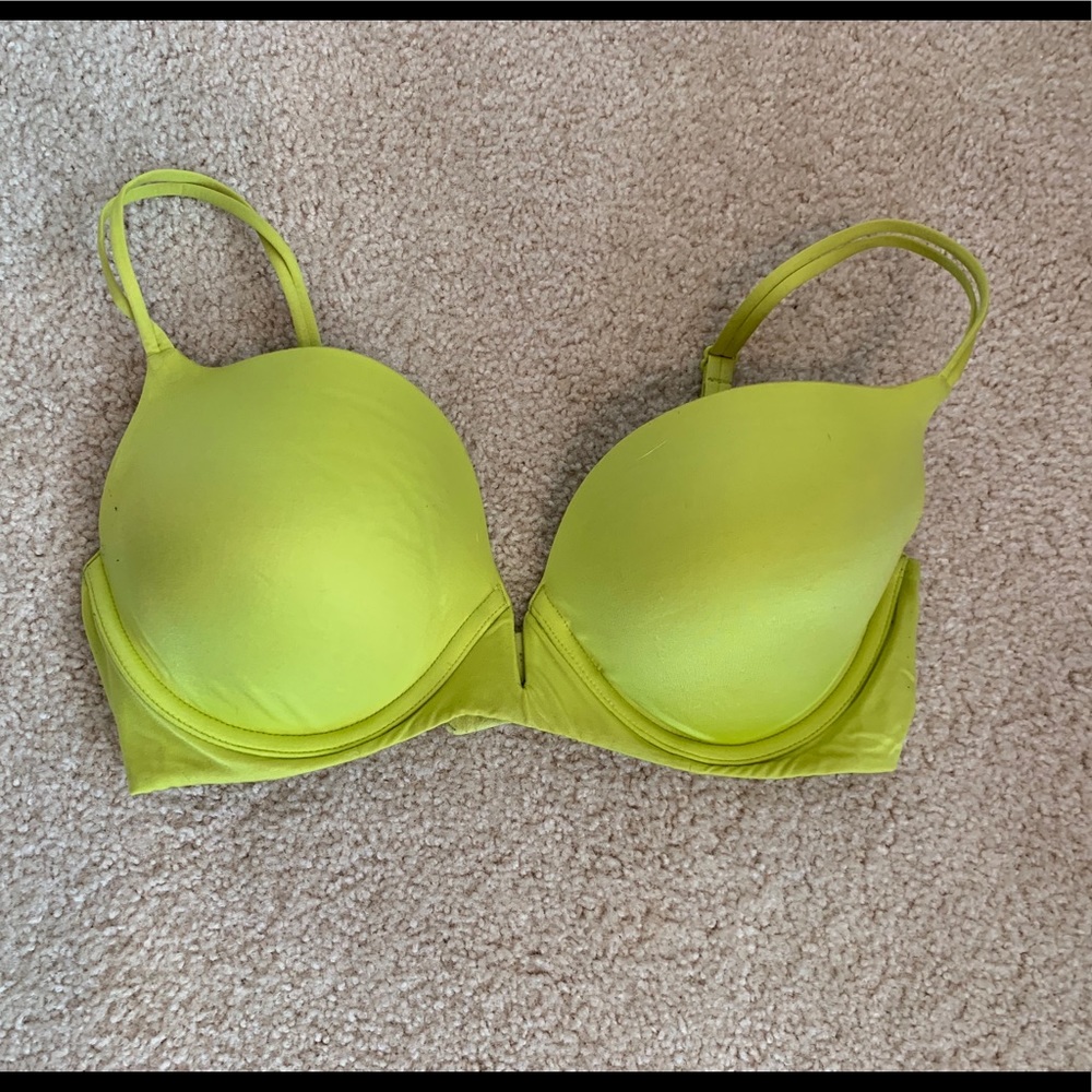 Victoria’s Secret push up bra